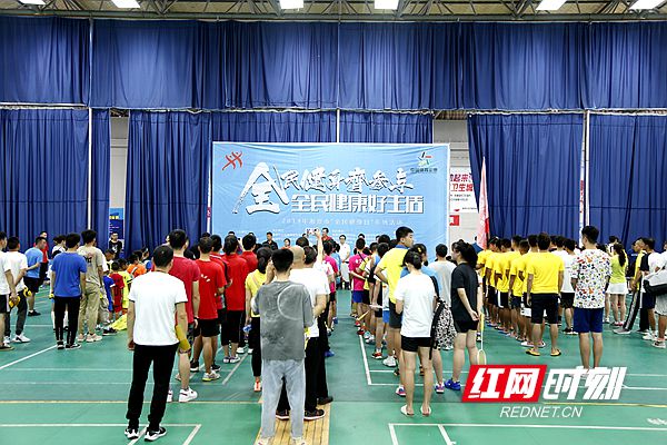 湘潭少林文武学校在湘潭市“全民健身日”武术大赛中屡获佳绩
