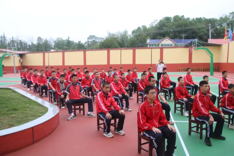 2025 年下学期德育课程：“孝为先” 第六课 —— 亲子沟通的智慧与艺术